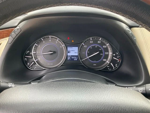 Used 2019 Blue INFINITI LUXE image 13
