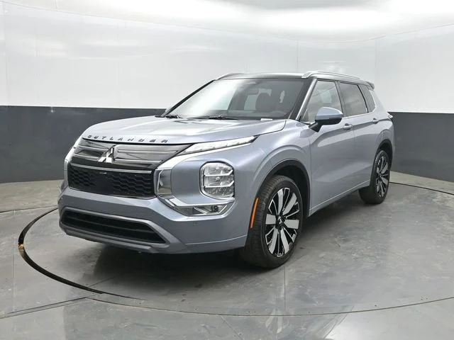 2026 Mitsubishi Outlander SEL FWD's photo
