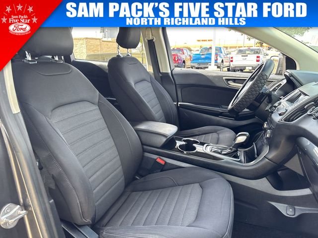 Used 2015 Gray Ford SE image 32