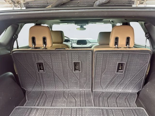 Used 2020 Beige Chevrolet Premier image 26