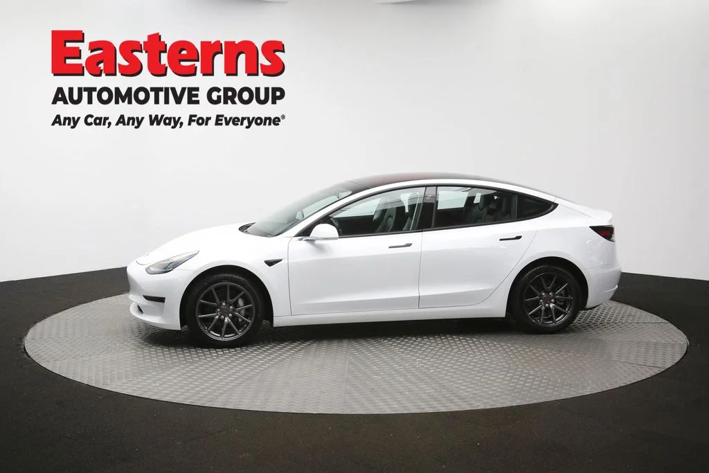 Used 2018 White Tesla Long Range image 54
