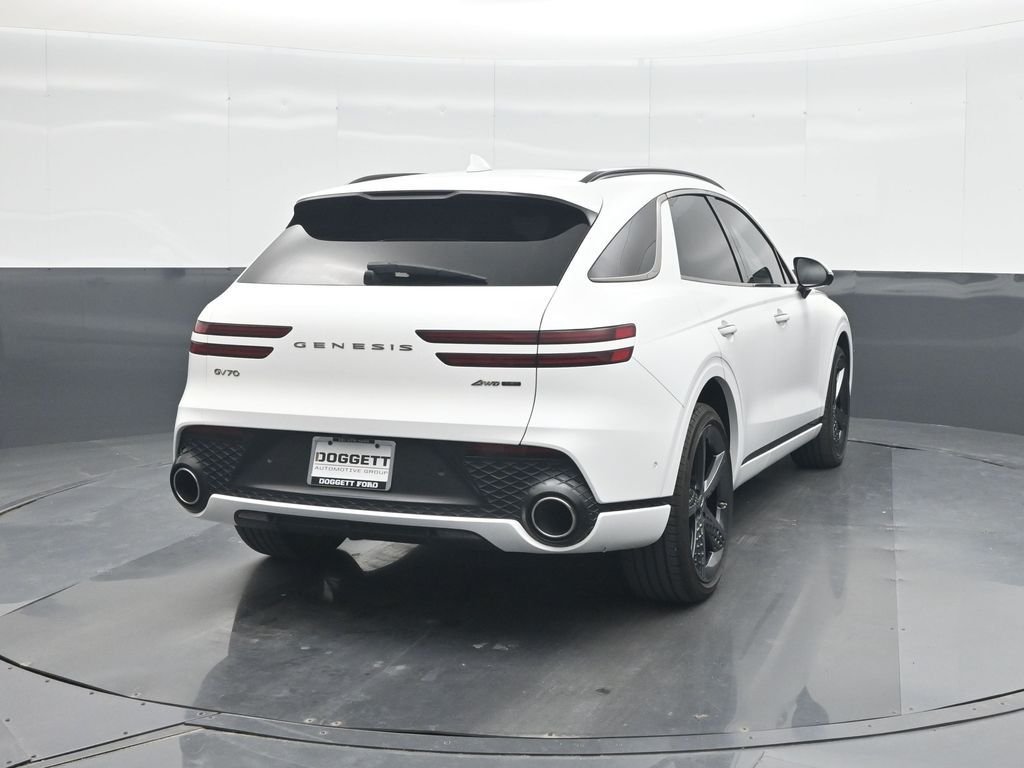 Used 2022 White Genesis 3.5T Sport Prestige image 25