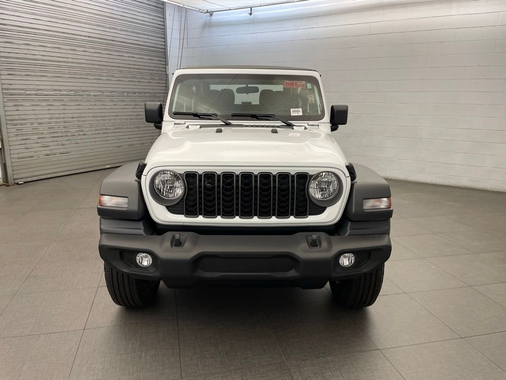 New 2026 Bright White Clear-Coat Exterior Paint Jeep Sport image 7