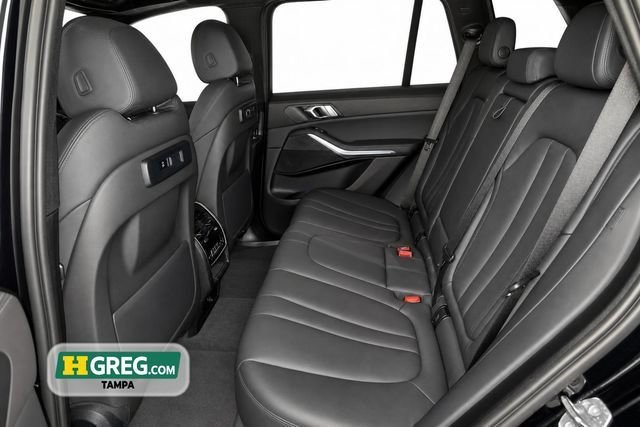 Used 2022 Black Sapphire Metallic BMW xDrive45e image 9