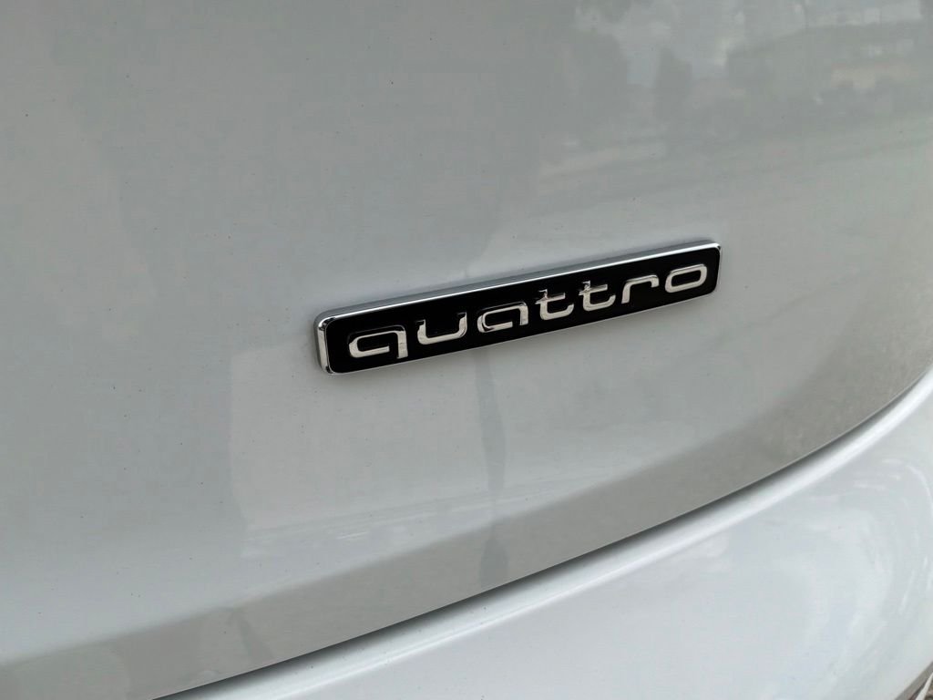 Used 2024  Audi 45 S line Premium image 26