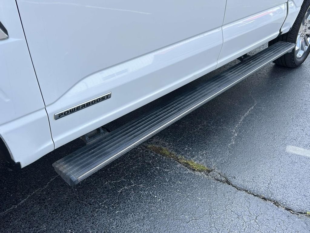 Used 2021 White Ford Limited image 9