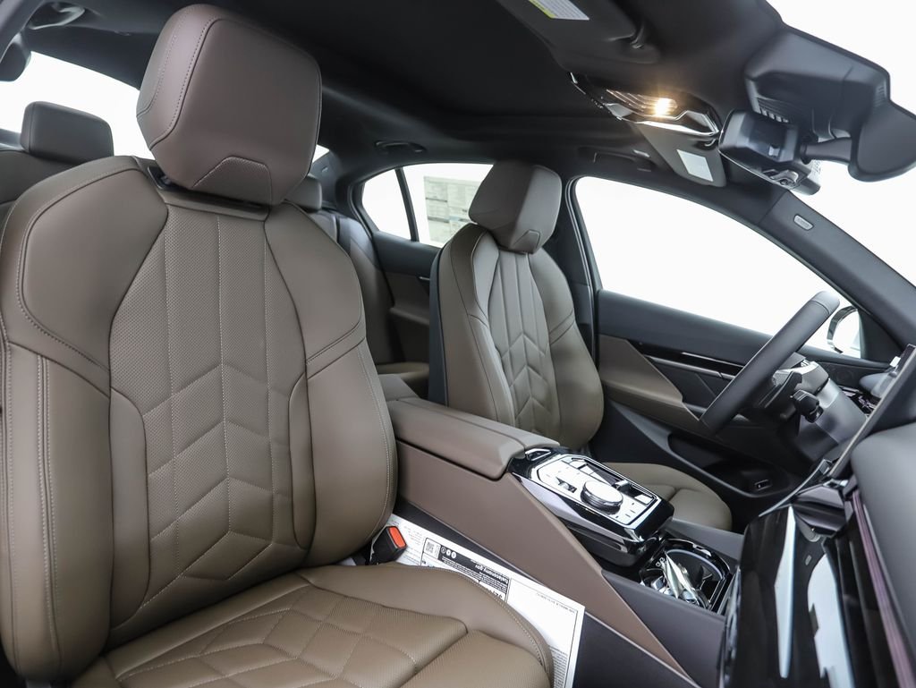 2026 BMW 5 Series 530i - Photo 33