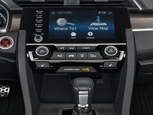 2020 Honda Civic Touring - Photo 10