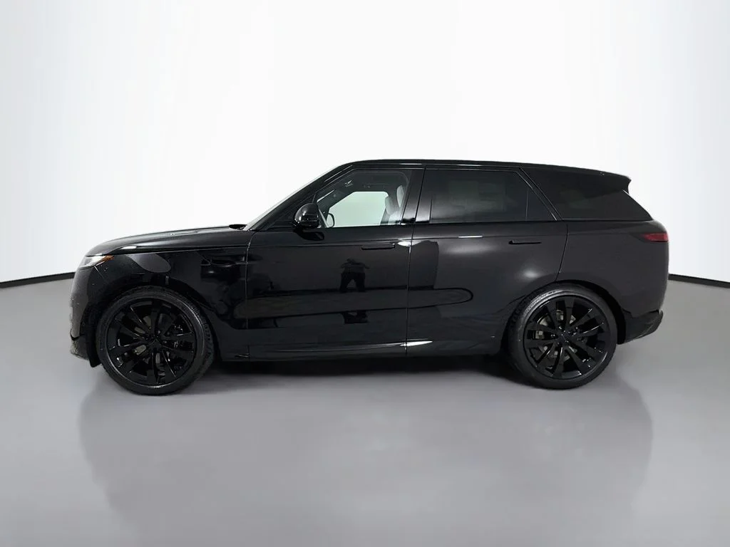New 2027 Santorini Black Land Rover Dynamic SE image 8