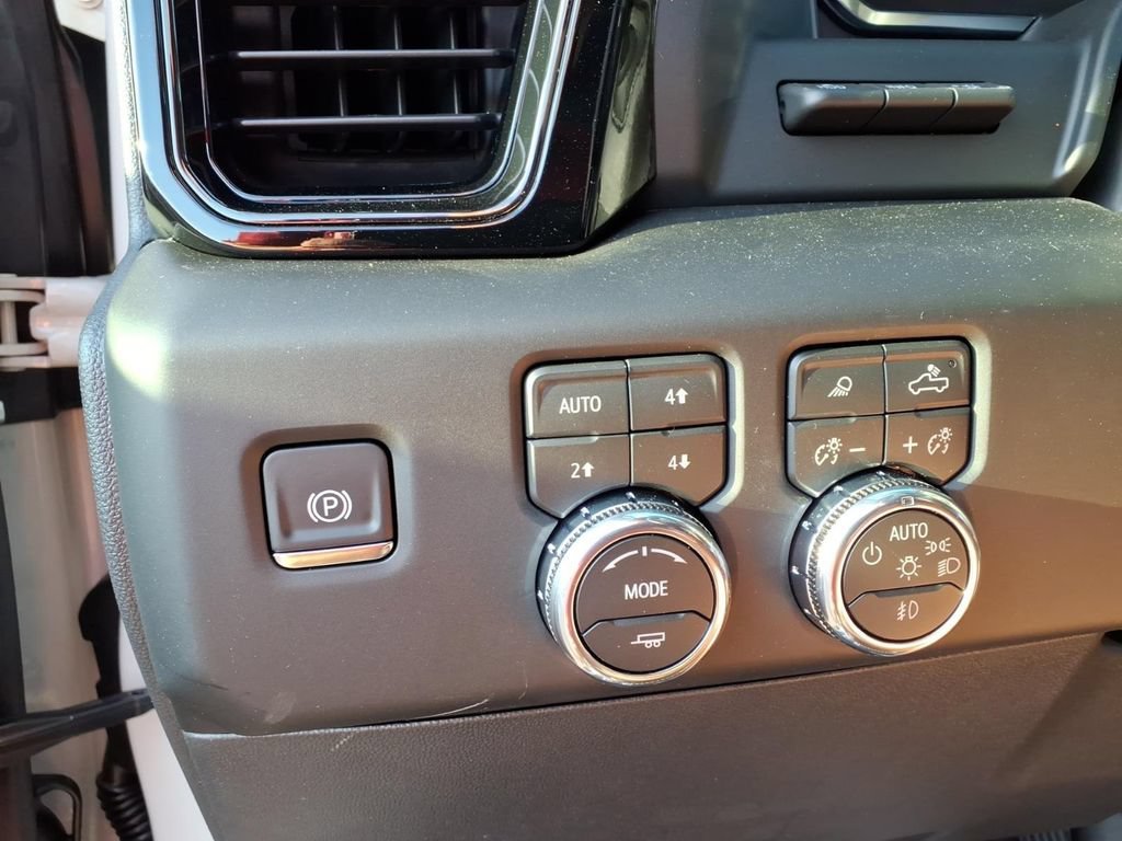 2026 GMC Sierra 1500 AT4 - Photo 23