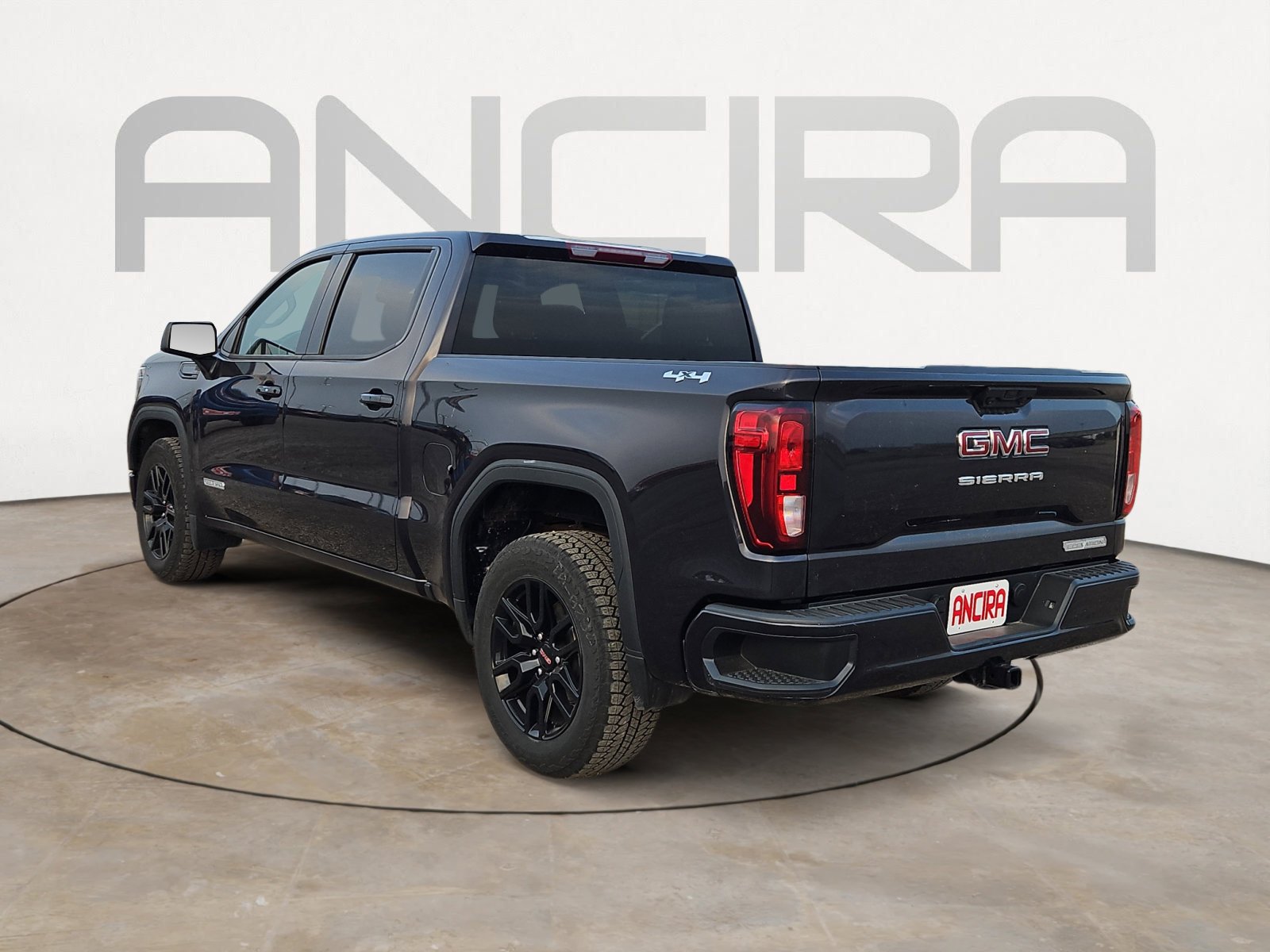 Used 2024 Titanium Rush Metallic GMC Elevation image 7