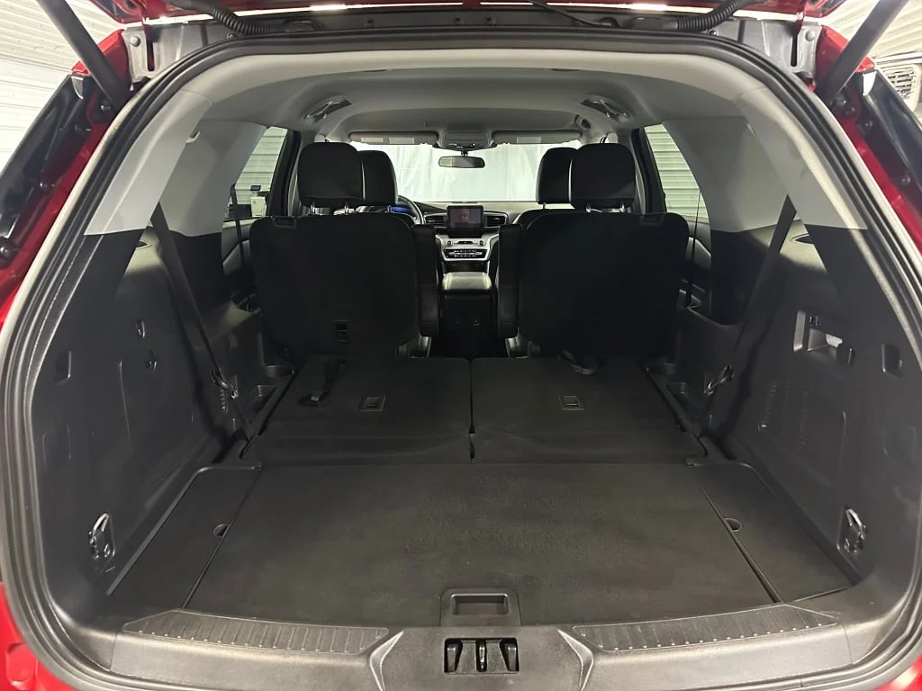 Used 2024 Red Ford XLT image 24