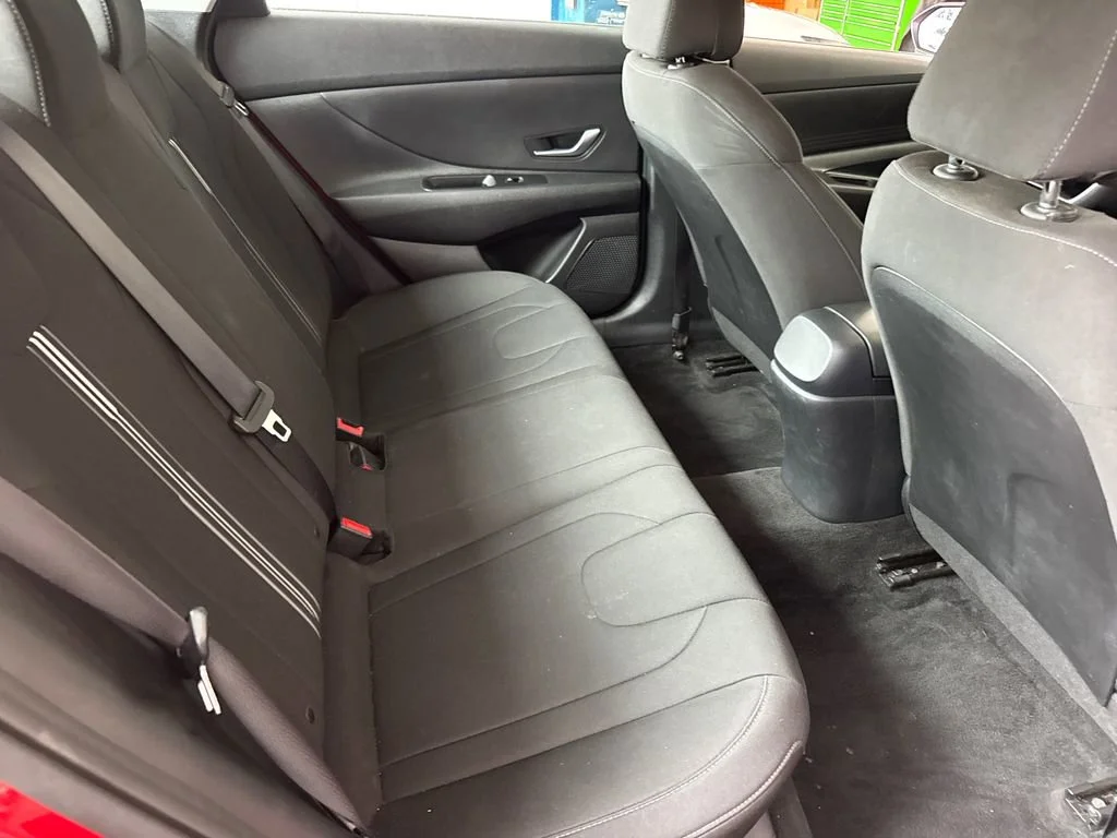 Used 2023 Red Hyundai SEL image 3