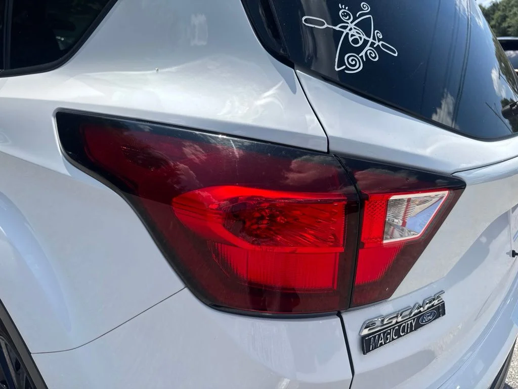 Certified Used 2019 White Ford SE image 9