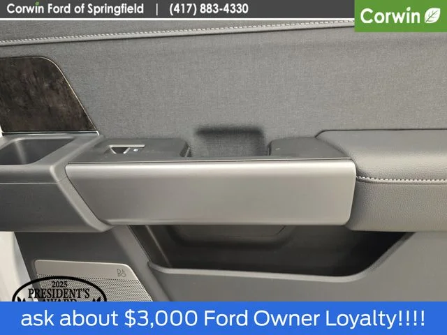 New 2026 Oxford White Ford F-350® Lariat® image 18