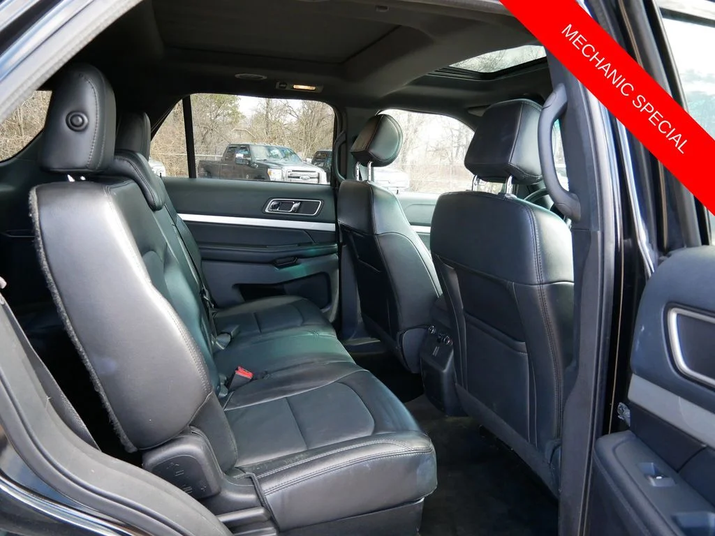 Used 2016 Black Ford XLT image 8