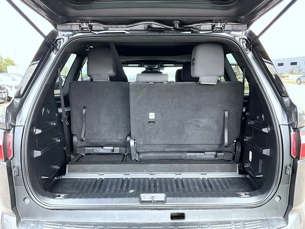 Used 2025 Gray Toyota SR5 image 21