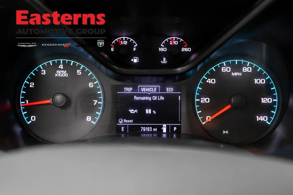 Used 2021 Gray Chevrolet LT image 18