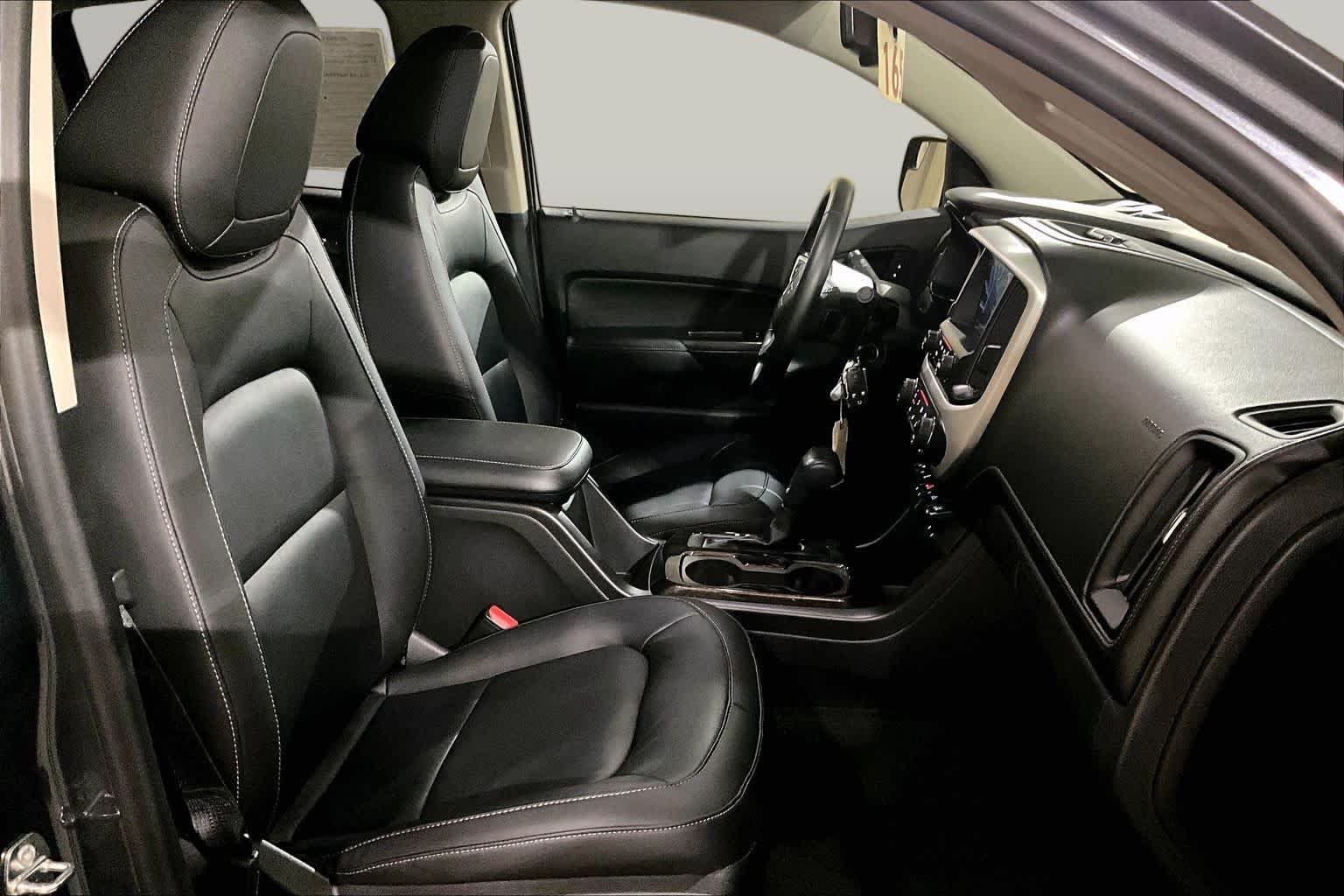 Pre-Owned 2016 GMC Canyon 4WD SLT