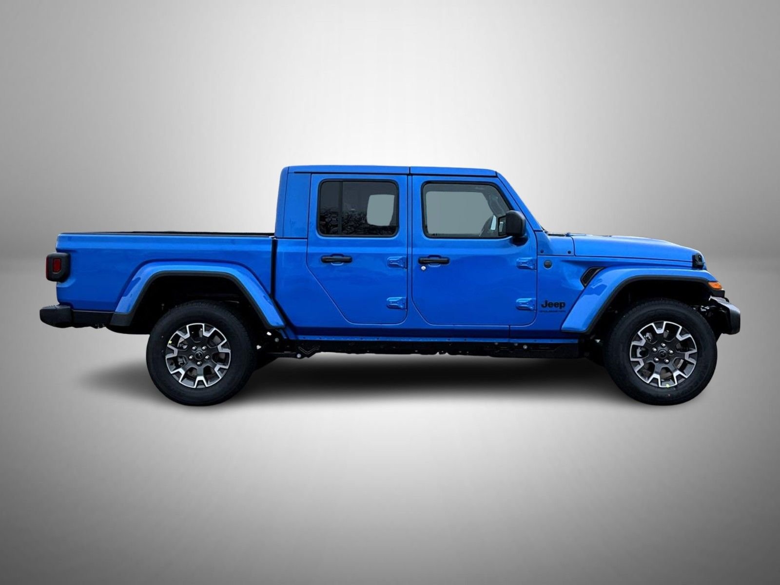New 2026 Hydro Blue Pearl-Coat Exterior Paint Jeep Sahara image 4