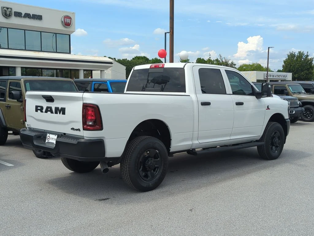 New 2026 Bright White Clearcoat RAM Tradesman image 7
