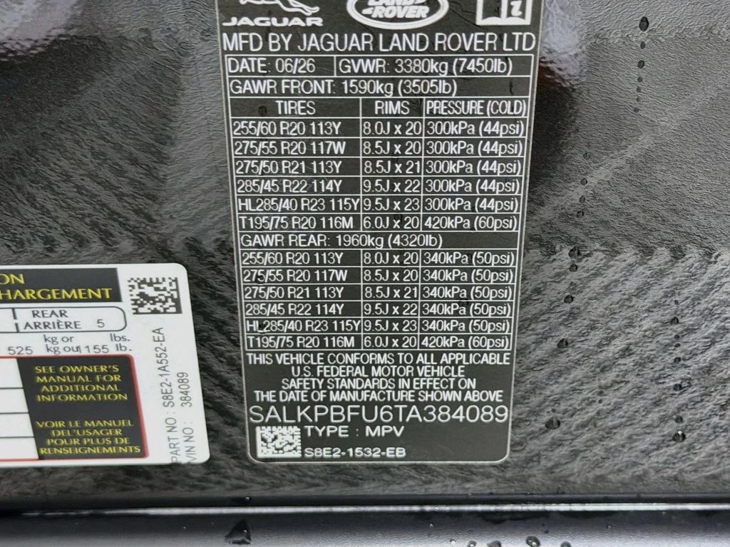 New 2026 Santorini Black Land Rover SE 7 Seats image 34