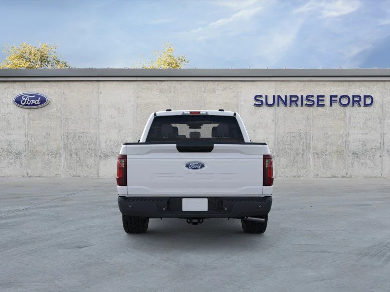 New 2026 Oxford White Ford XL image 5
