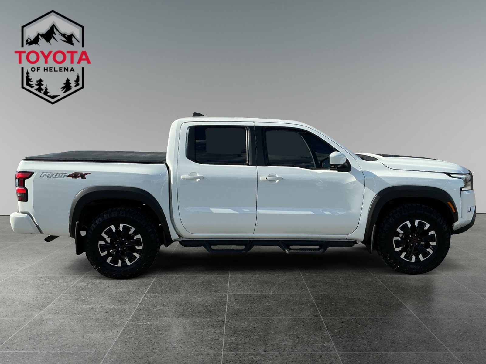 Used 2023 Glacier White Nissan PRO-4X image 6