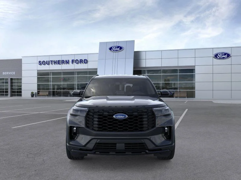 New 2026 Agate Black Metallic Ford ST-Line image 6