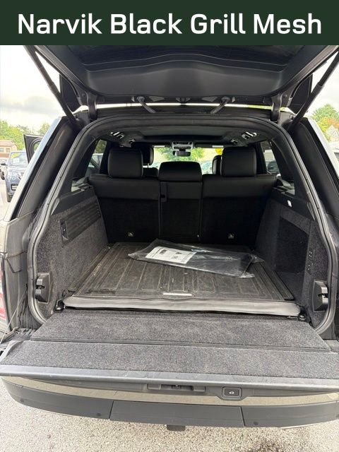 Used 2018 Silicon Silver Land Rover 5.0L V8 Supercharged image 10