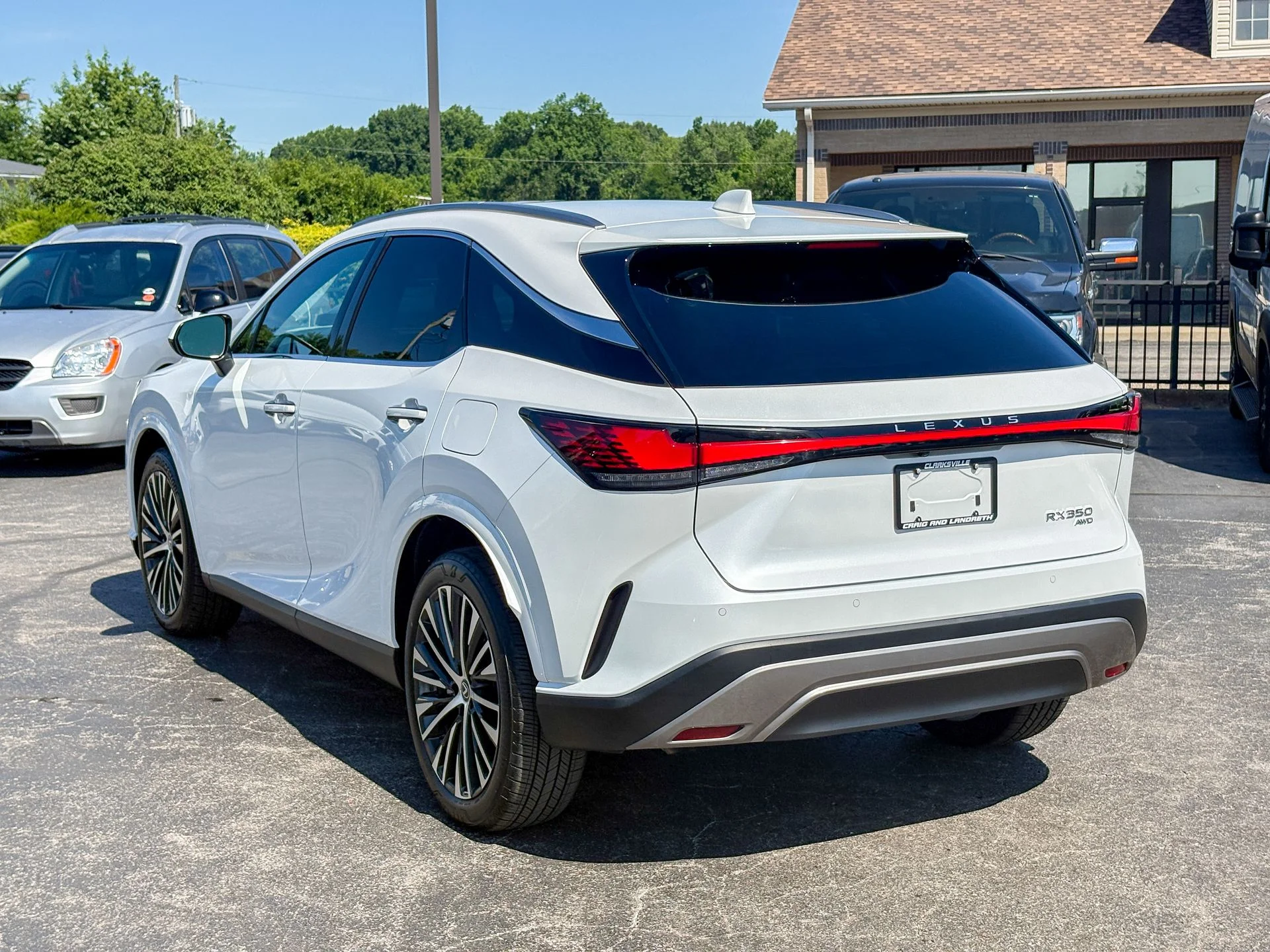 Used 2023 White Lexus 350 Premium Plus image 9