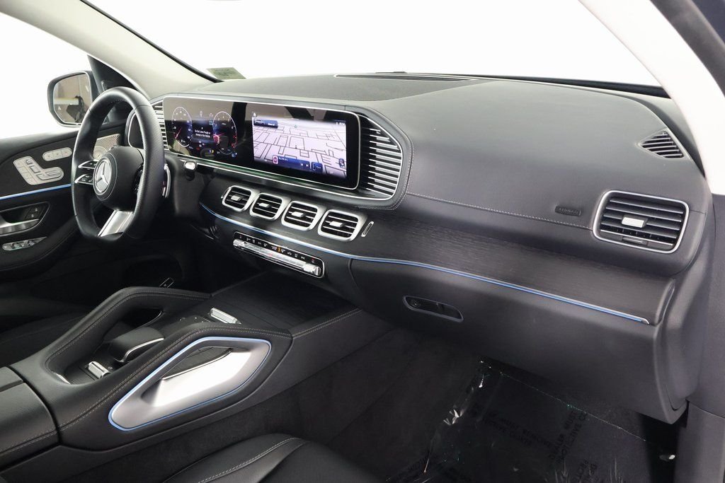 Certified Used 2026 Selenite Gray Metallic Mercedes-Benz GLS 450 image 9