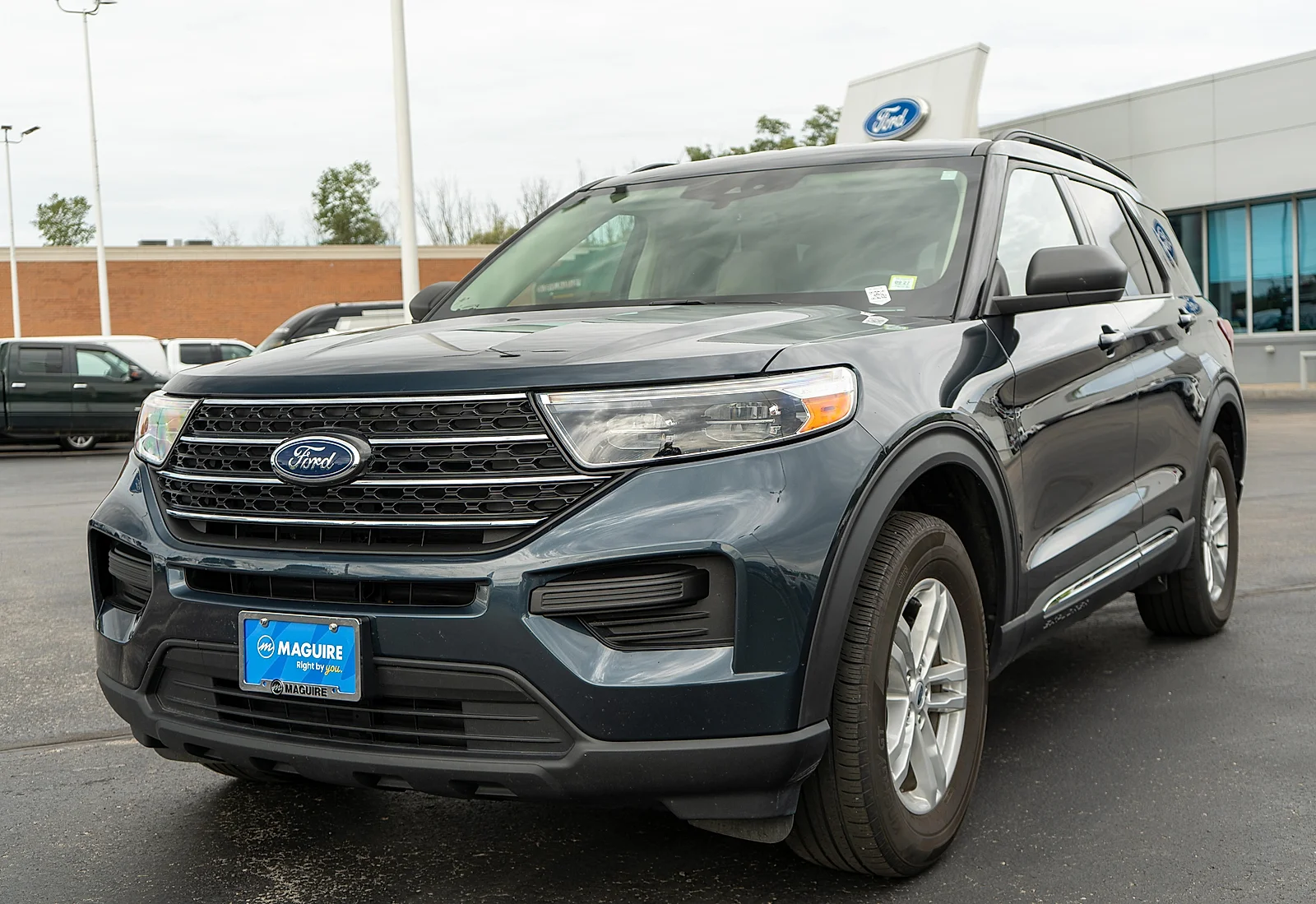 Used 2023 Stone Blue Metallic Ford XLT image 2
