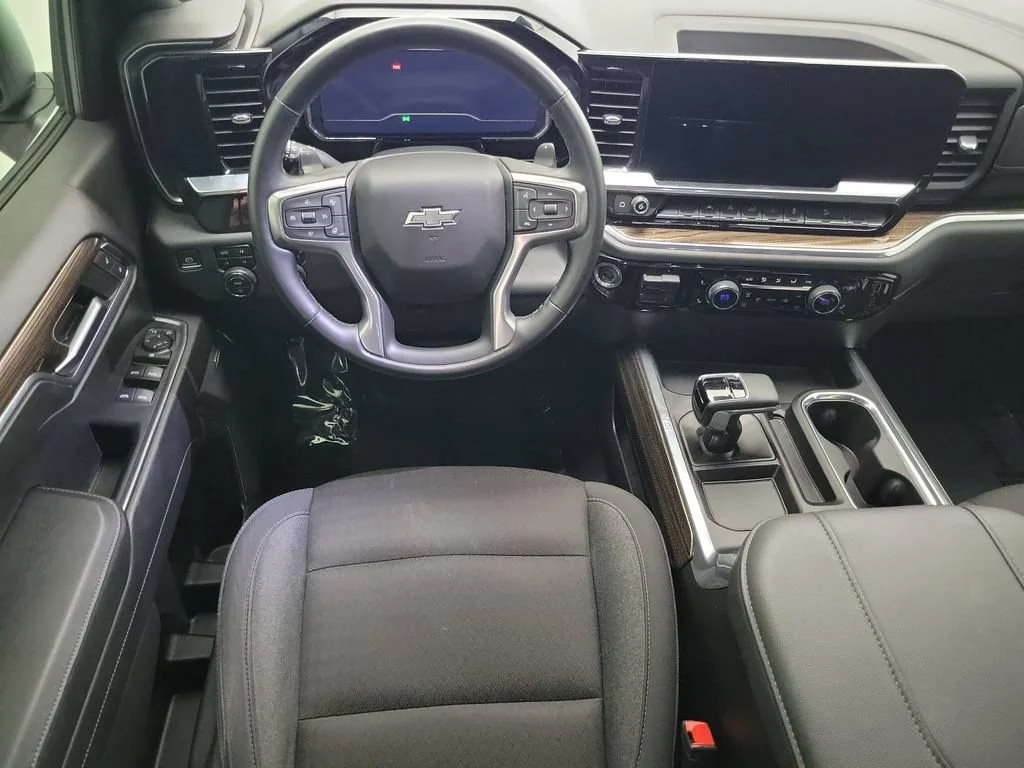 2024 Chevrolet Silverado 1500 RST - Photo 12