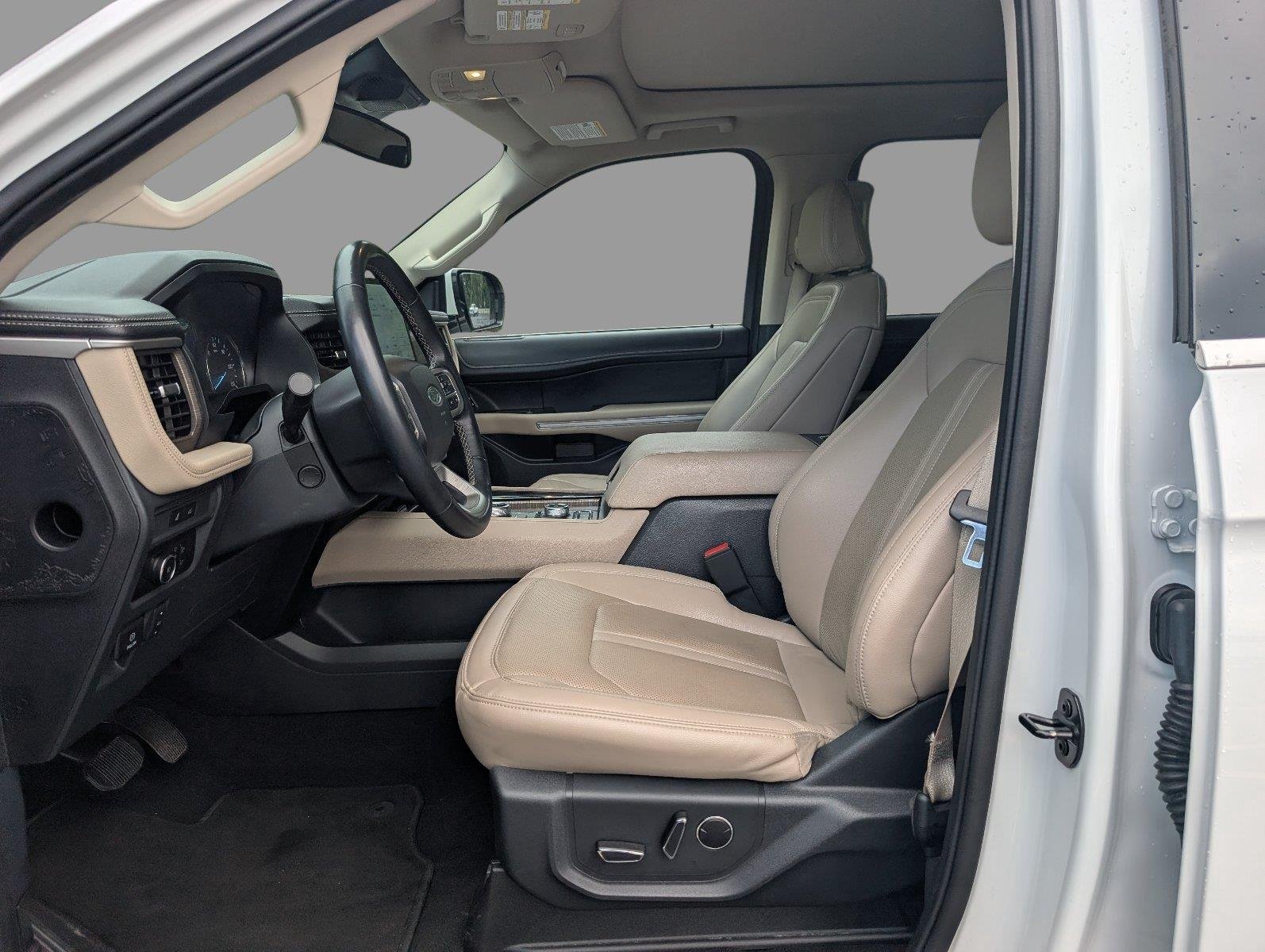 Used 2024 Oxford White Ford Limited image 14
