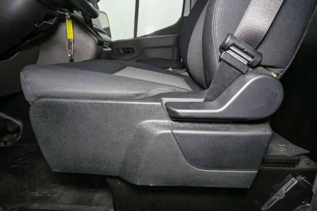 Used 2025 White Ford Base image 32