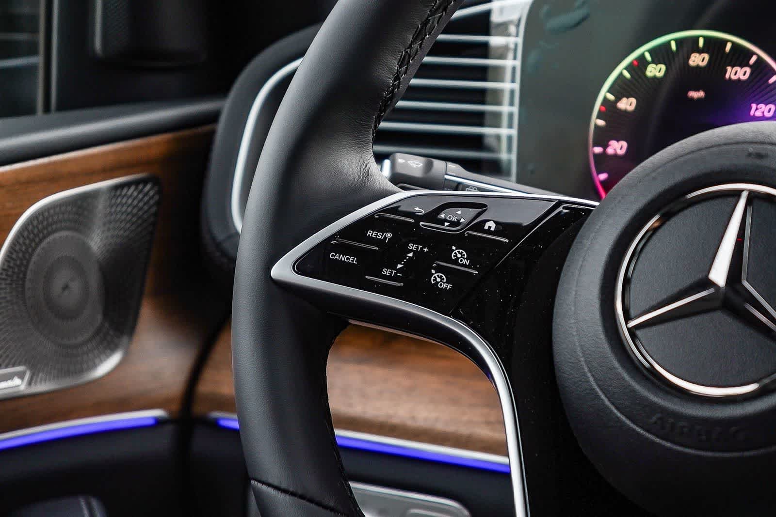 New 2026 Selenite Grey Metallic Mercedes-Benz GLE 350 image 35