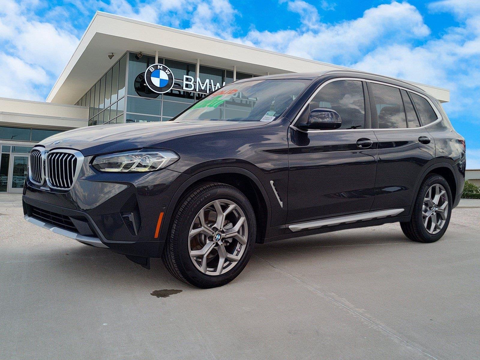 2023 BMW X3 30i