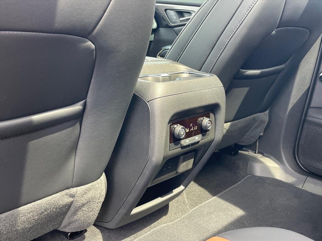 2027 Chevrolet Traverse Z71 - Photo 26