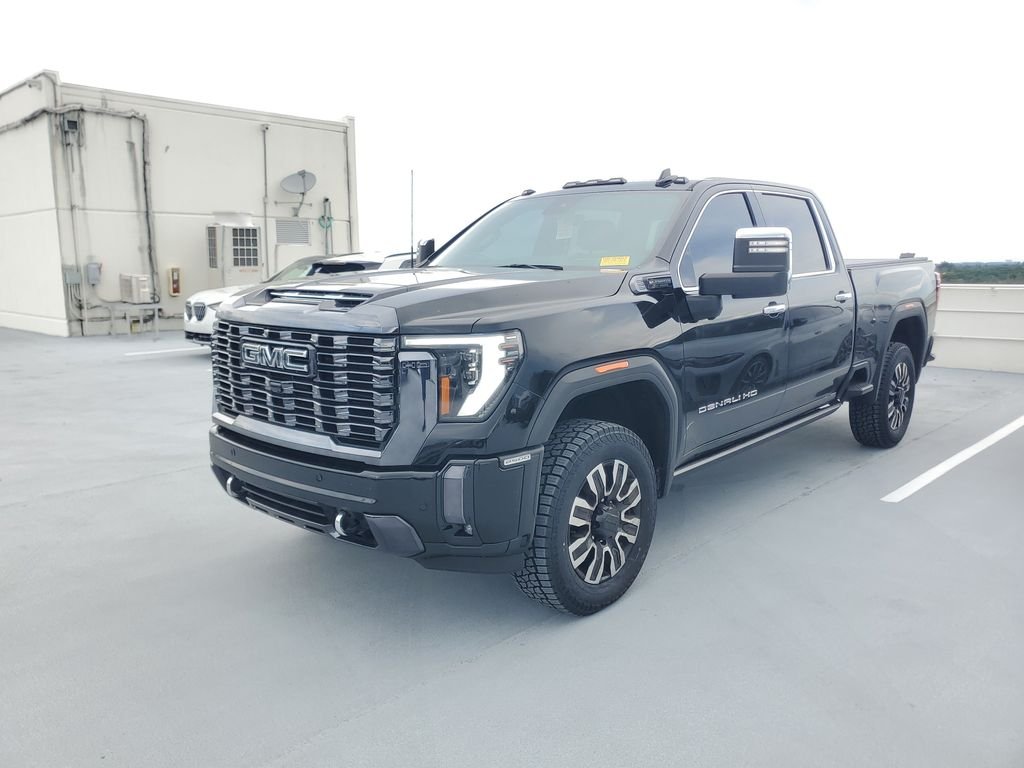 2024 GMC Sierra 4WD Crew Cab Long Box Denali Ultimate's photo