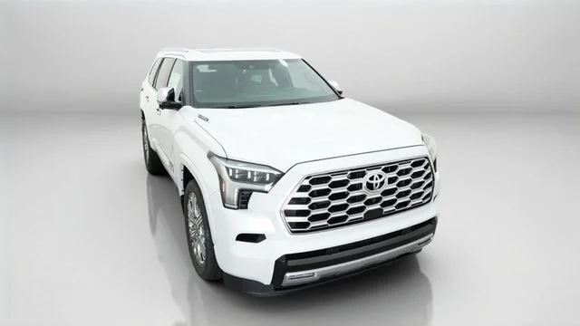 New 2026 Off-white Toyota Capstone image 4