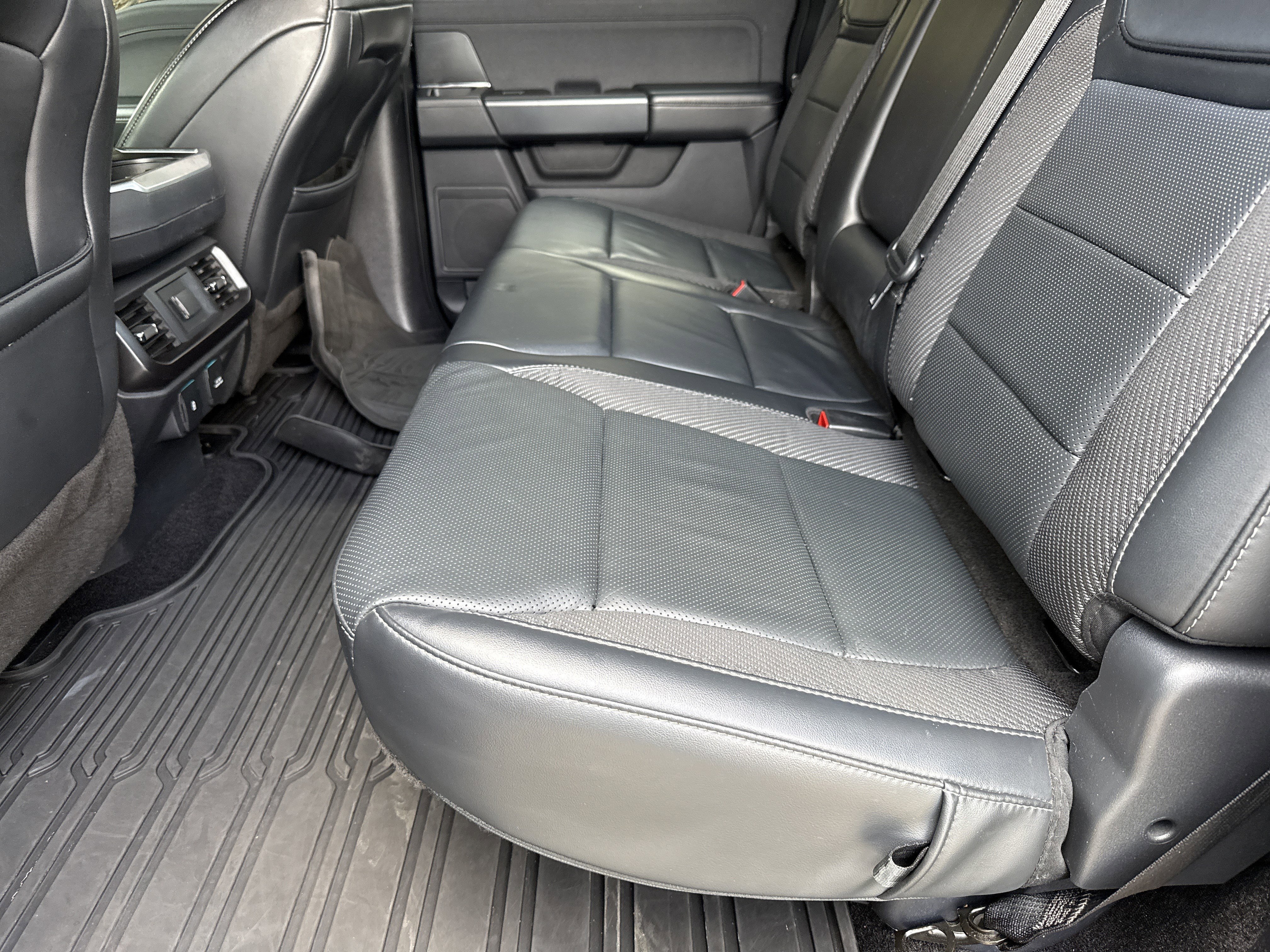 Used 2022 Blue Metallic Ford Raptor image 20