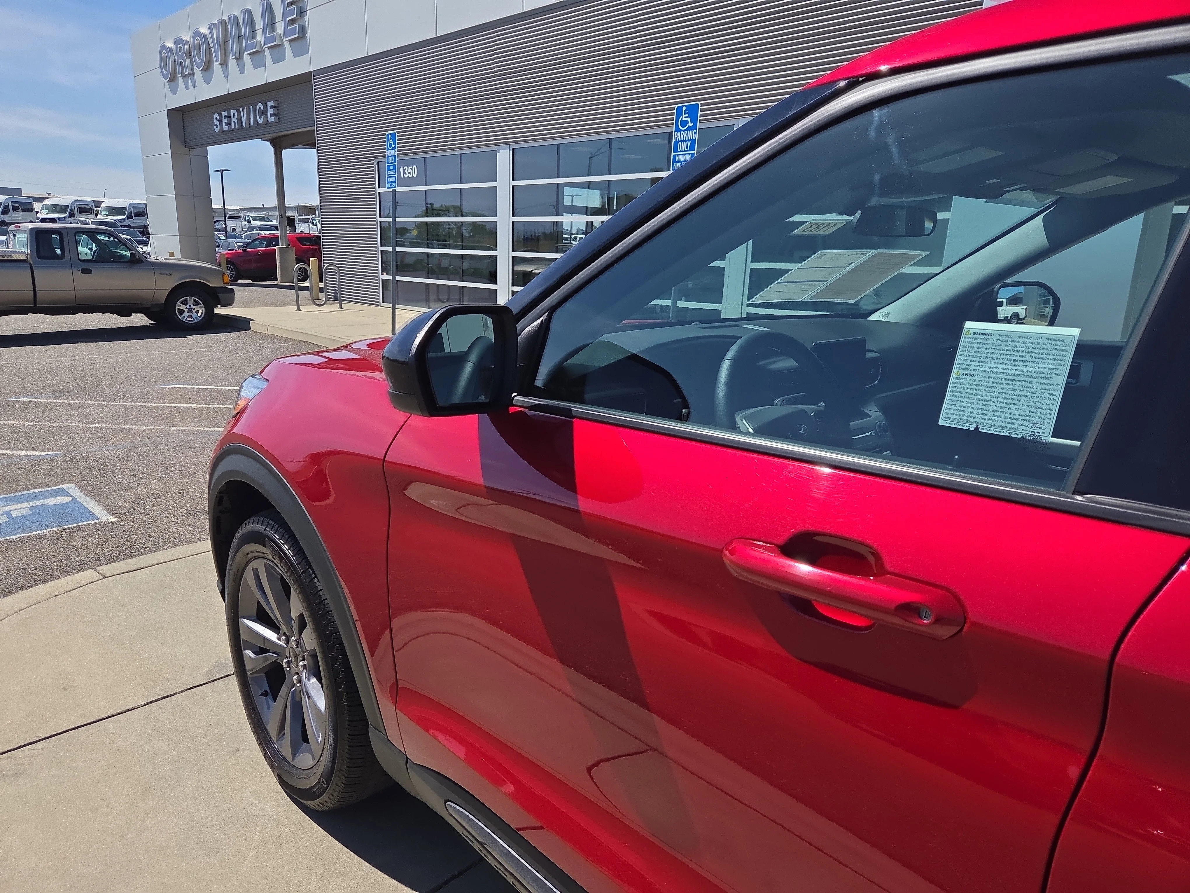 Used 2024 Rapid Red Metallic Tinted Clearcoat Ford XLT image 10