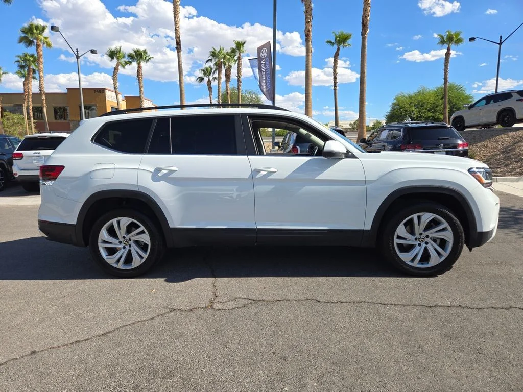 Used 2021 White Volkswagen 2.0T SE w/Technology image 7