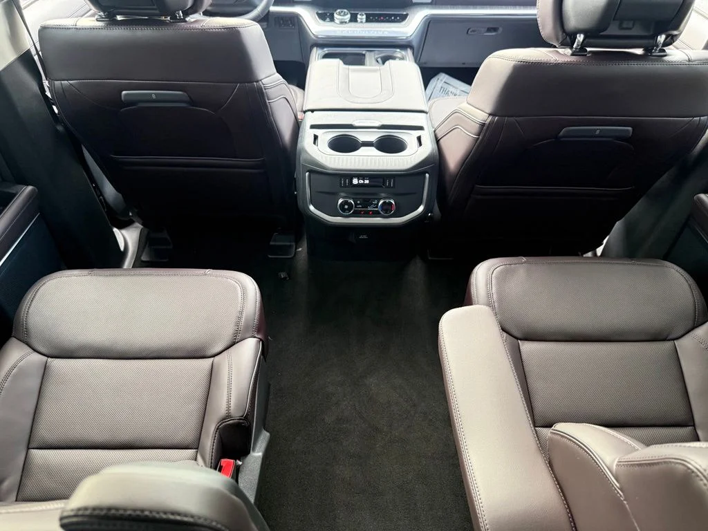 New 2026 Silver Ford Platinum image 69