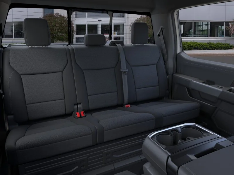 New 2026 Oxford White Ford XLT image 33