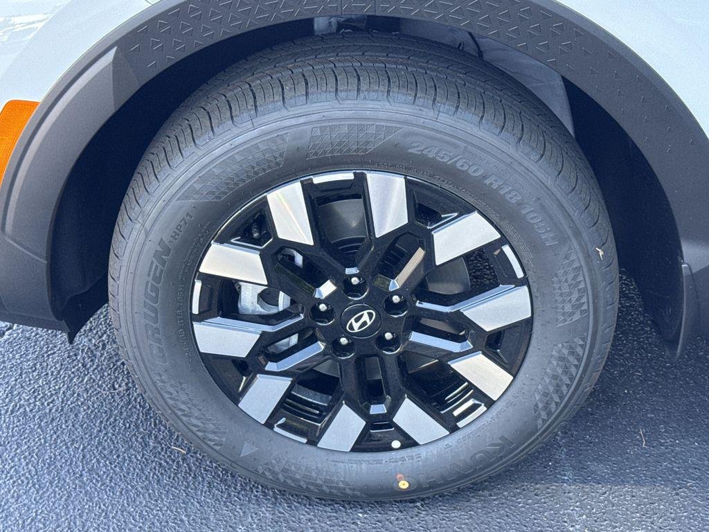 New 2026 White Hyundai SEL FWD image 11