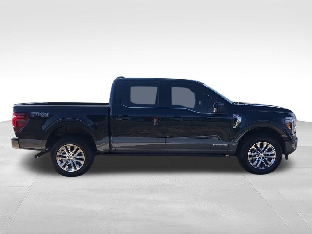 Used 2025 Blue Ford King Ranch image 9
