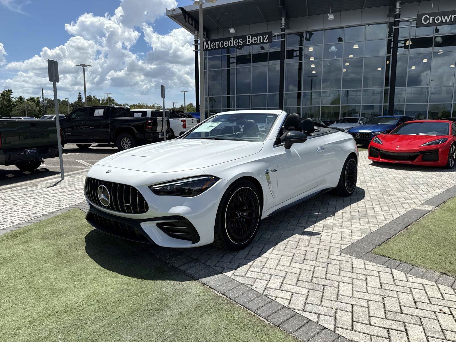 New 2027 Moonlight White Mercedes-Benz AMG®  53 4MATIC+ Cabriolet image 2
