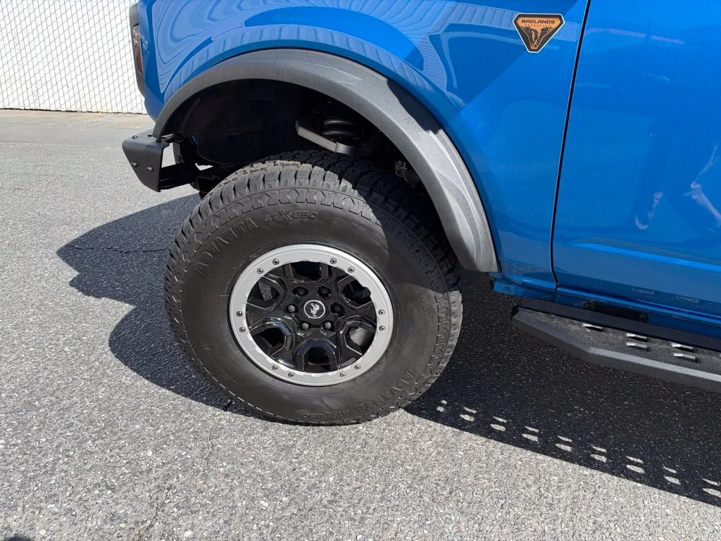 Used 2021 Blue Ford Badlands image 10